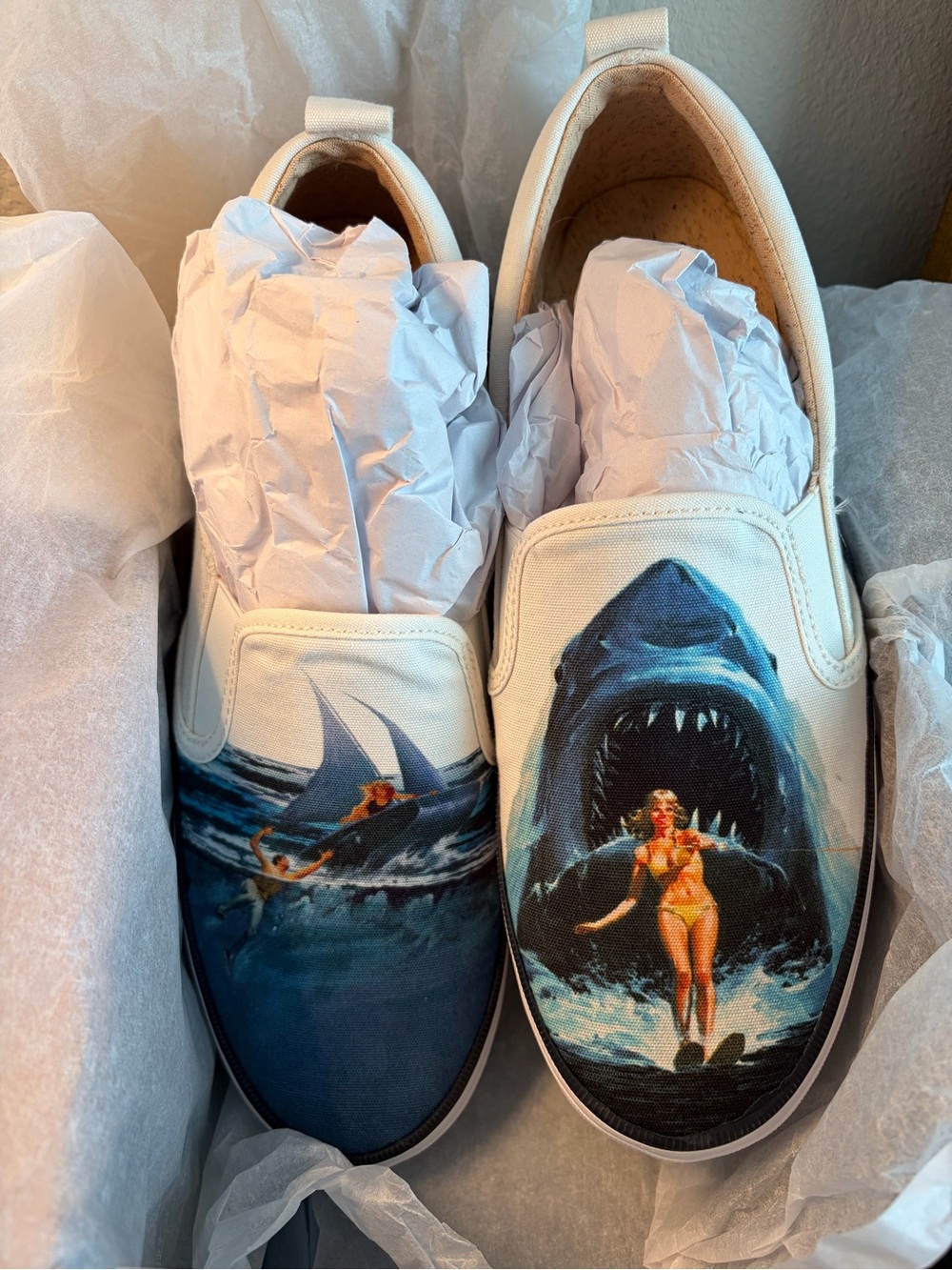 NIB! Sperry Jaws Canvas Slip-Ons with Blue Ocean Shark Art - Picture 2 of 8